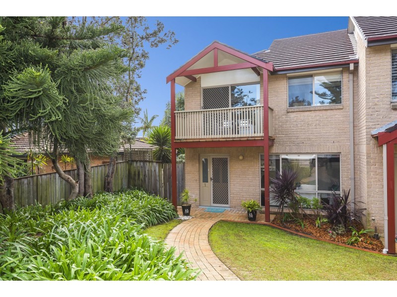 1/4-10 Golf Avenue, Mona Vale NSW 2103
