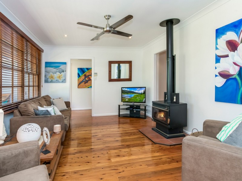 134 Warriewood Road, Warriewood NSW 2102