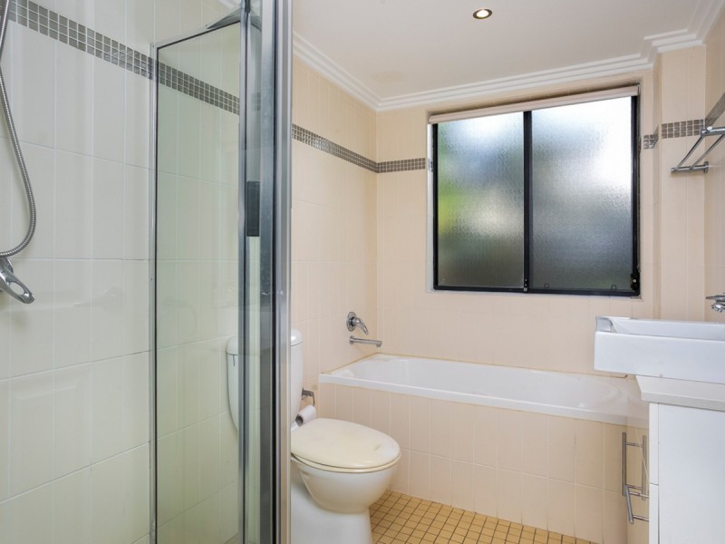 2/105 Lagoon Street, Narrabeen NSW 2101