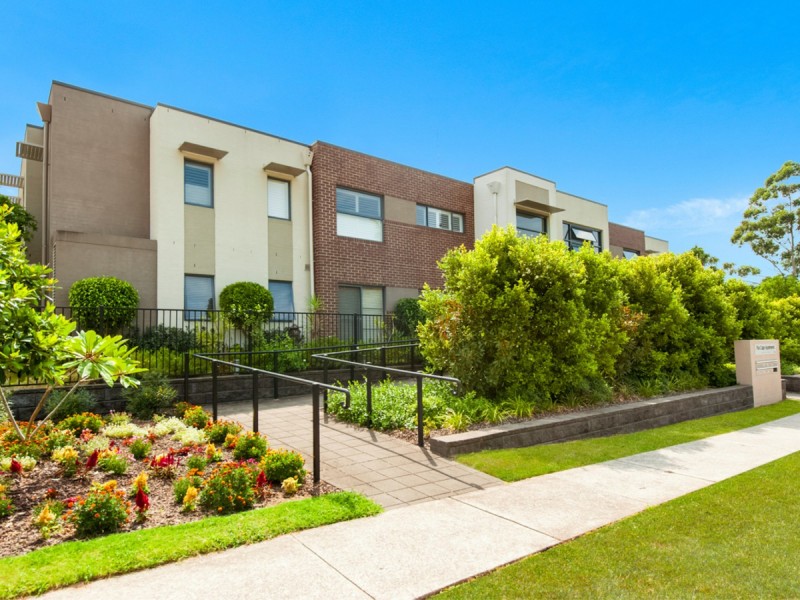 6/23 Angophora Circuit, Warriewood NSW 2102