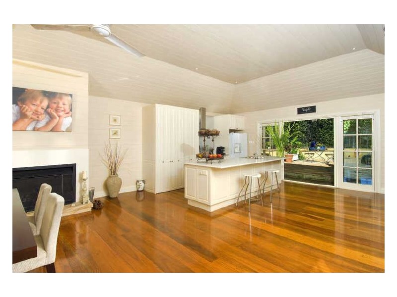 11 Loquat Valley Road, Bayview NSW 2104