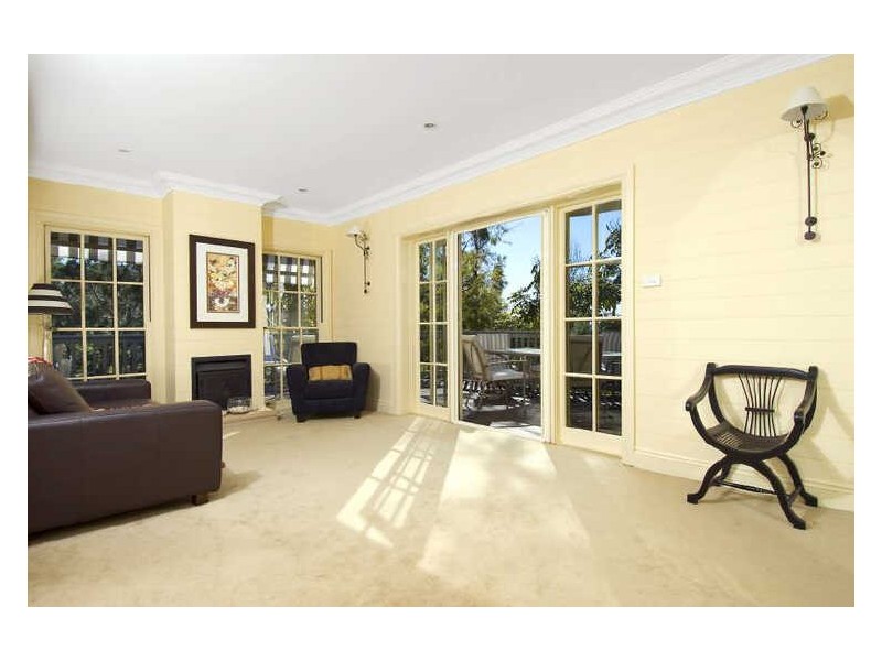 11 Loquat Valley Road, Bayview NSW 2104