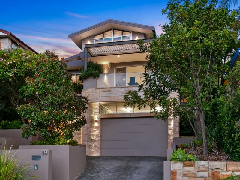 19 Cook Terrace, Mona Vale NSW 2103