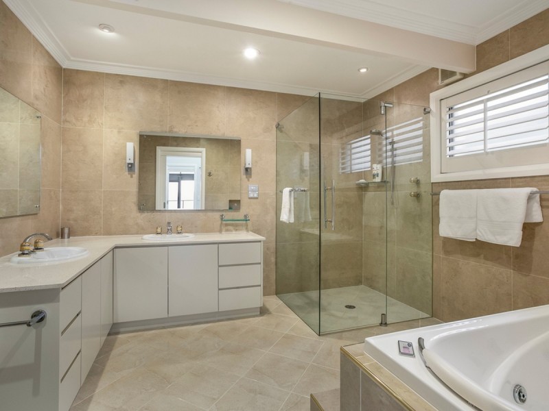 2115 Pittwater Road, Church Point NSW 2105