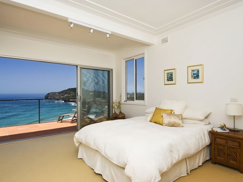 121 Narrabeen Park Parade, Warriewood NSW 2102