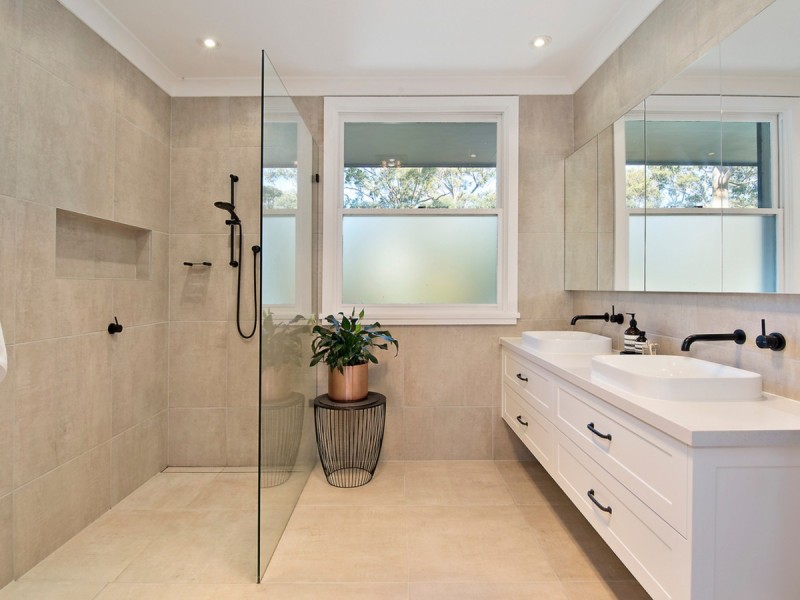 2 Lentara Road, Bayview NSW 2104