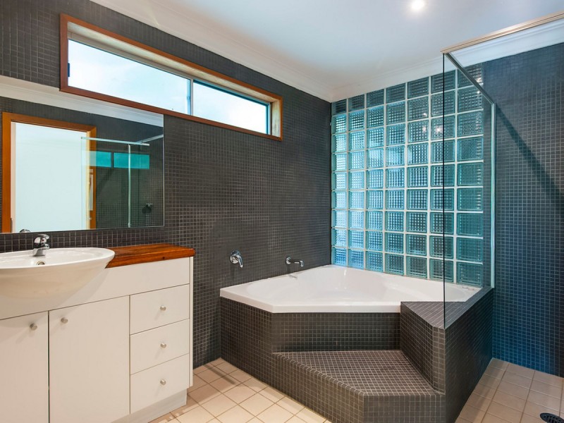 106 Mccarrs Creek Road, Church Point NSW 2105