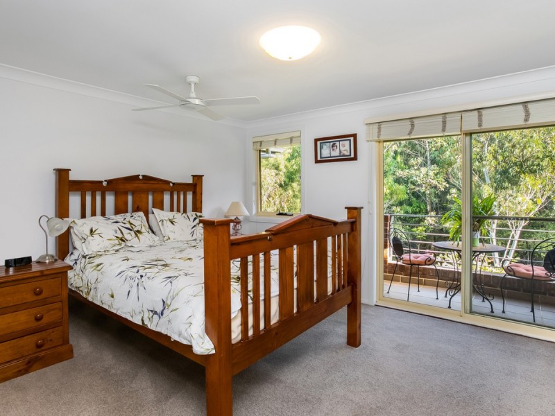 24 Honeyeater Grove, Warriewood NSW 2102