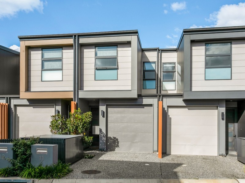 11 Hakea Drive, Warriewood NSW 2102