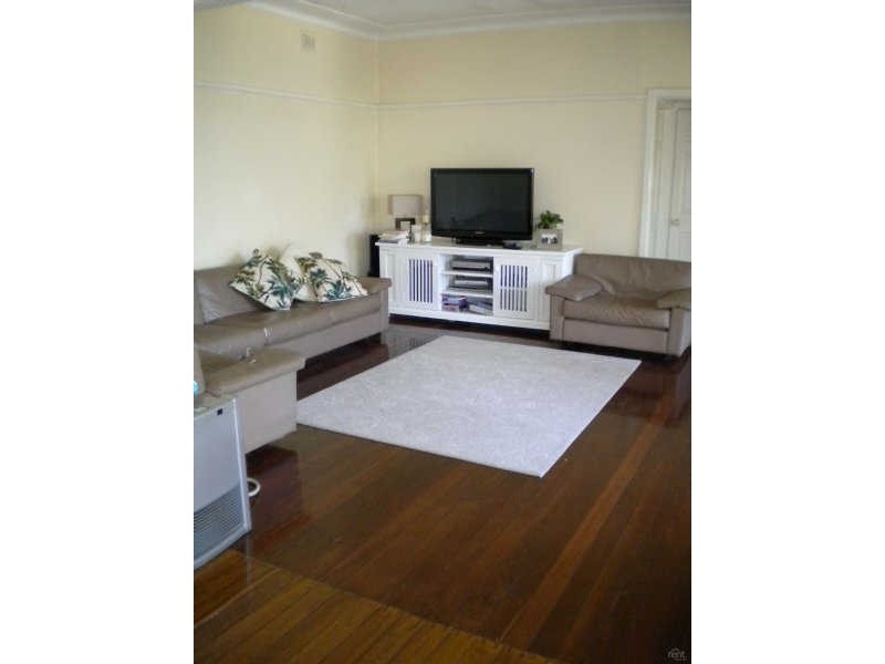 125 Barrenjoey Road, Mona Vale NSW 2103