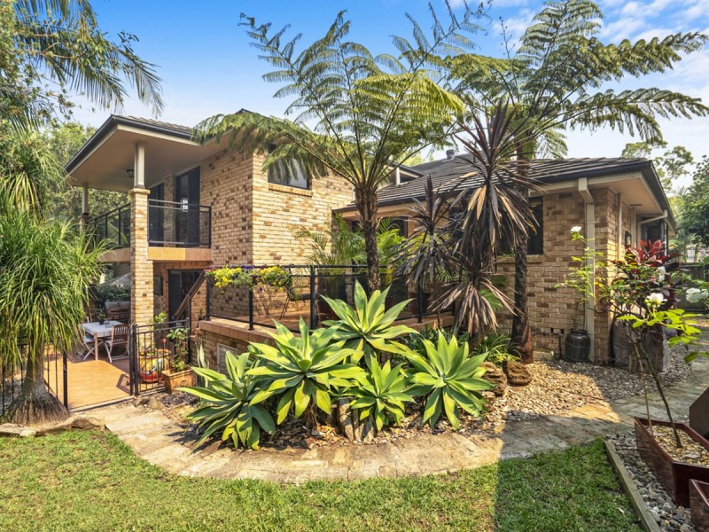 13 Dickson Place, Warriewood NSW 2102