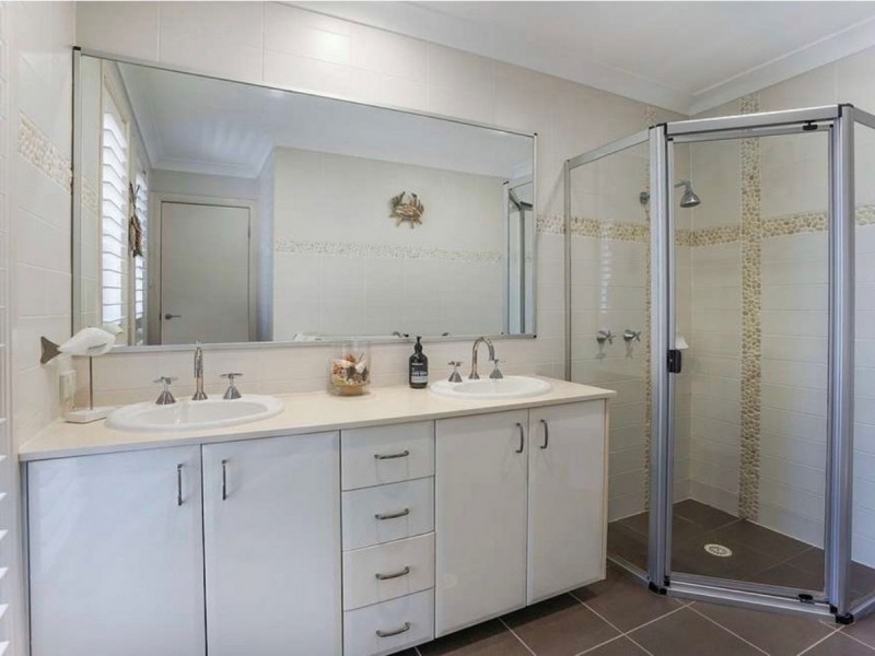 9 Blue Wren Way, Warriewood NSW 2102