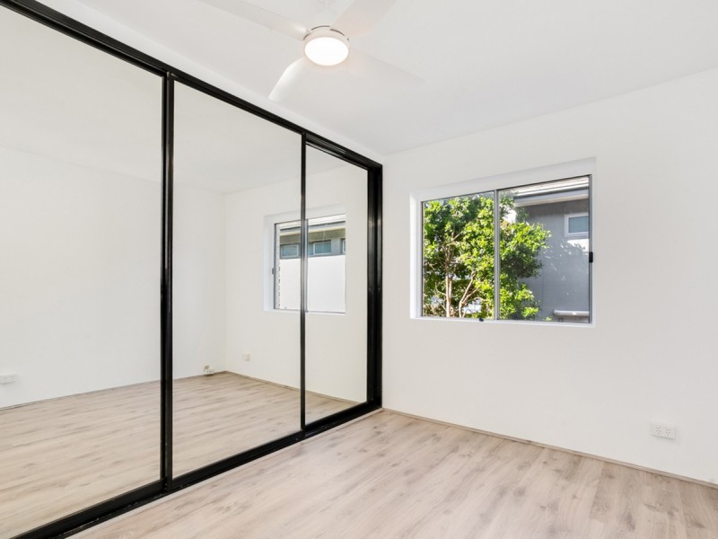 2/4 Darley Street, Mona Vale NSW 2103