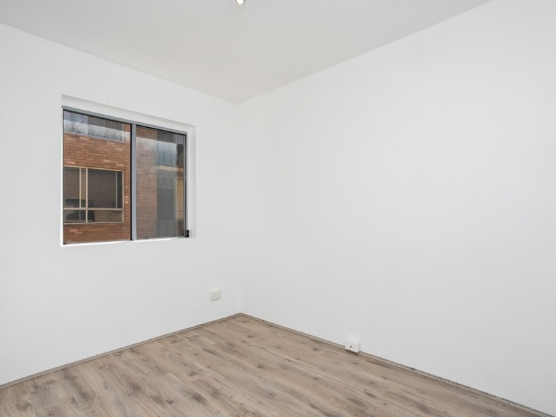 2/4 Darley Street, Mona Vale NSW 2103