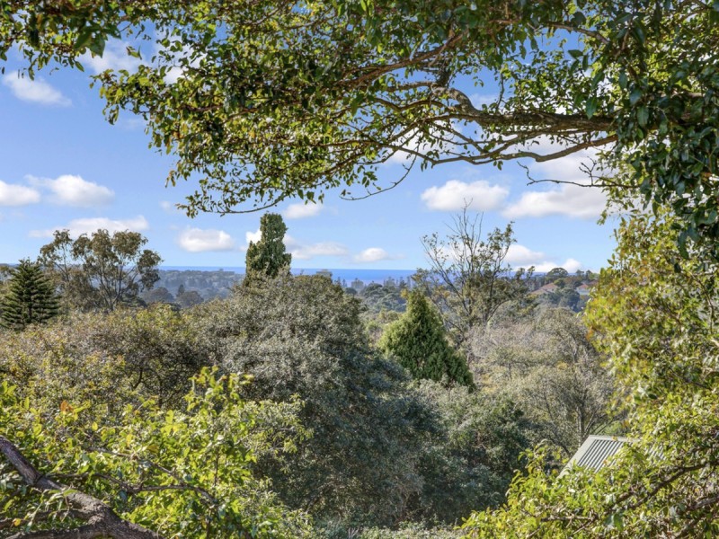 72 Frenchs Forest Road, Seaforth NSW 2092