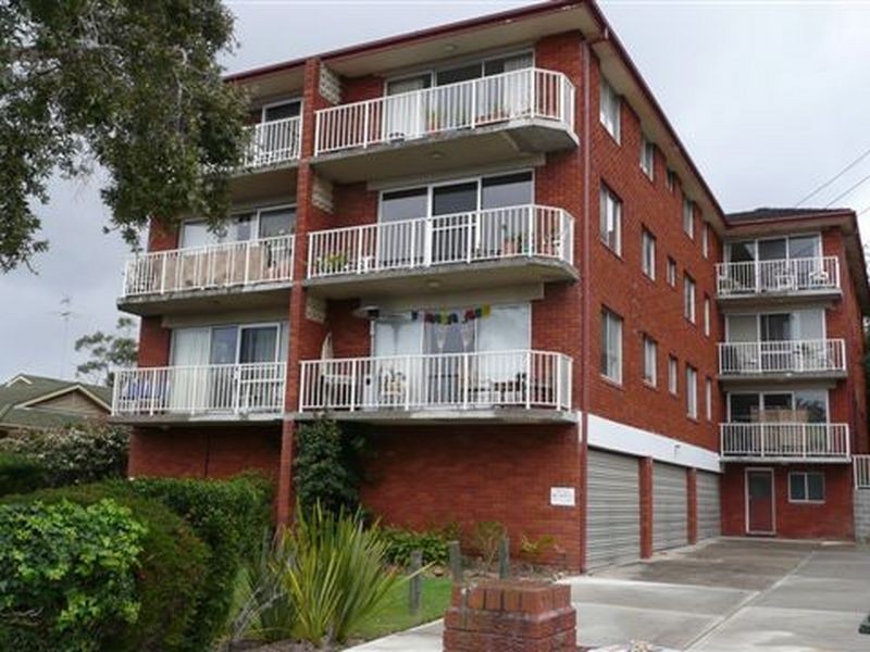 1/12 Seaview Avenue, Newport NSW 2106
