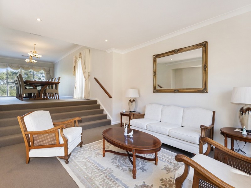 39 Arnott Crescent, Warriewood NSW 2102