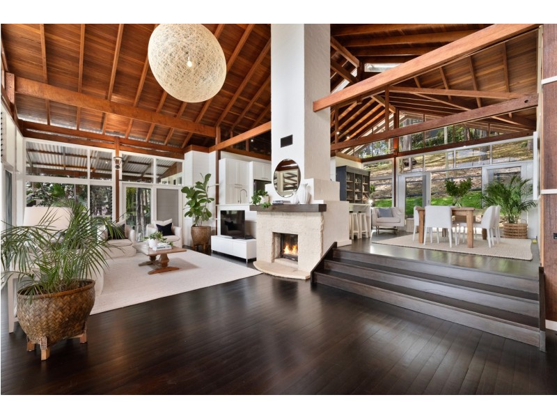 9 McCarrs Creek Road, Church Point NSW 2105