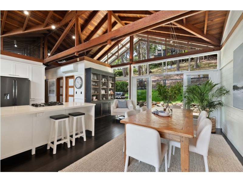 9 McCarrs Creek Road, Church Point NSW 2105