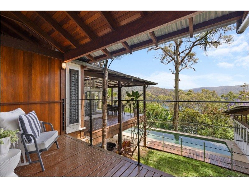 9 McCarrs Creek Road, Church Point NSW 2105