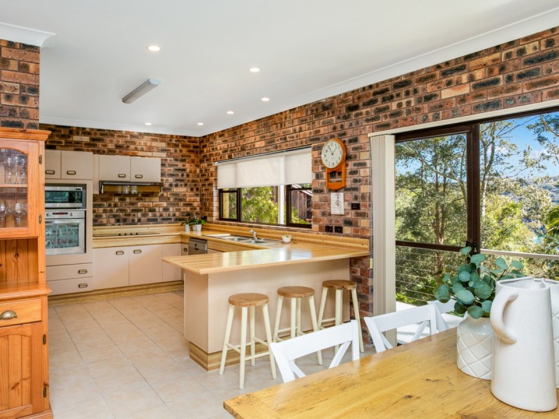 147 McCarrs Creek Road, Church Point NSW 2105