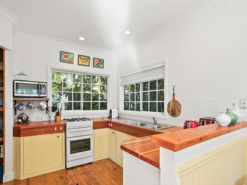 13 Kananook Avenue, Bayview NSW 2104