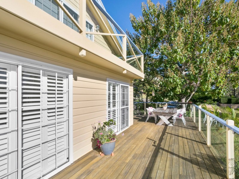 13 Kananook Avenue, Bayview NSW 2104