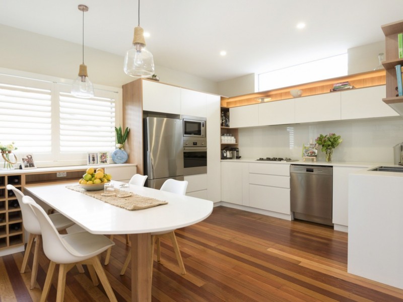 6 Sydney Road, Warriewood NSW 2102