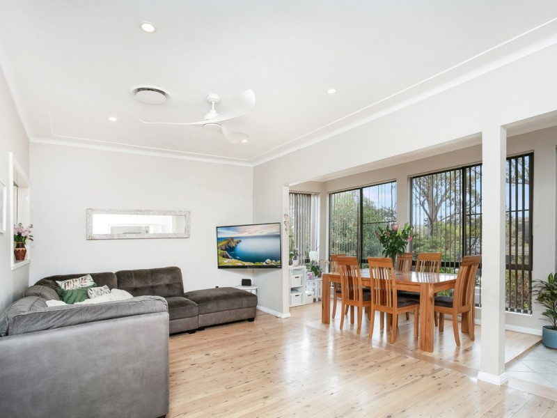 60 Warriewood Road, Warriewood NSW 2102