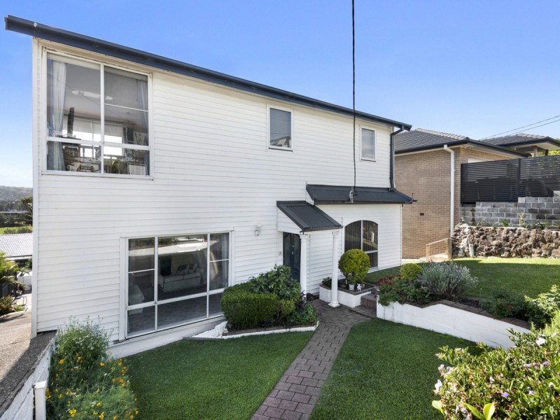 34 Narrabeen Park Parade, Warriewood NSW 2102