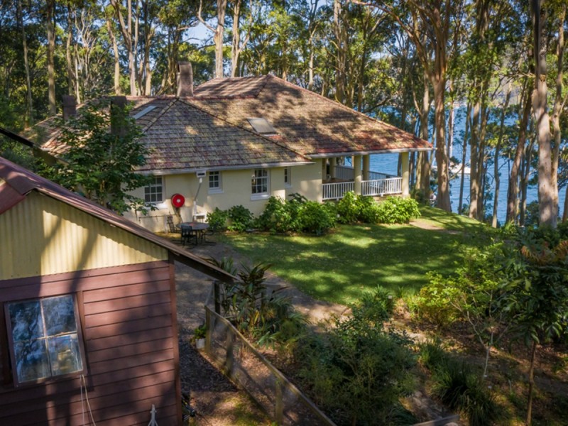 8 Lovett Bay, Lovett Bay NSW 2105