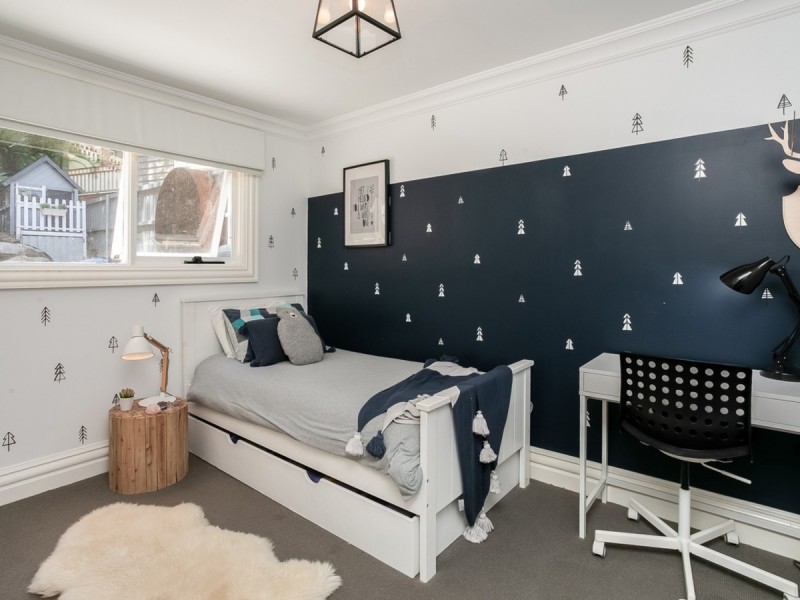 6 Jacquelene Close, Bayview NSW 2104