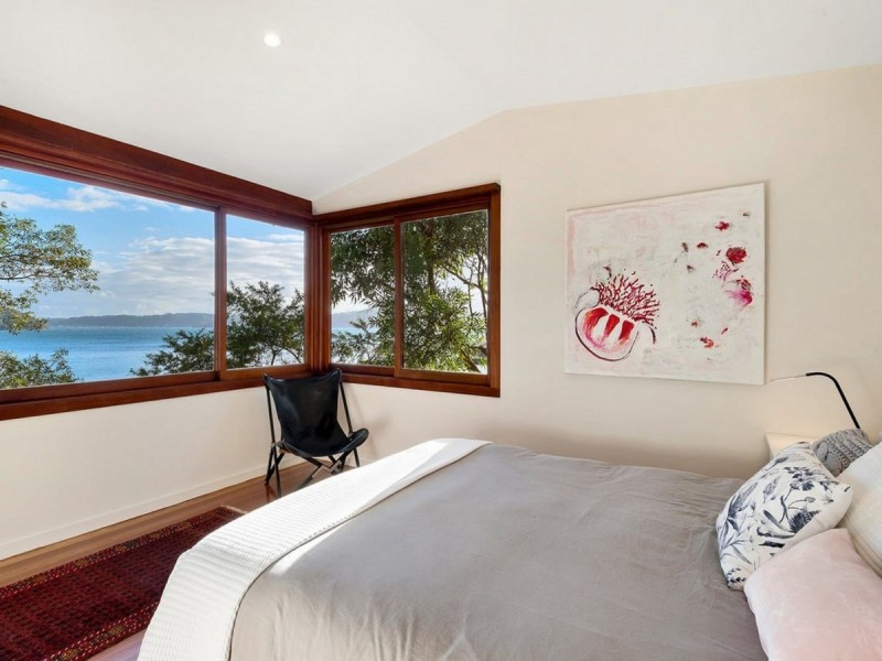 61 Robertson Road, Scotland Island NSW 2105