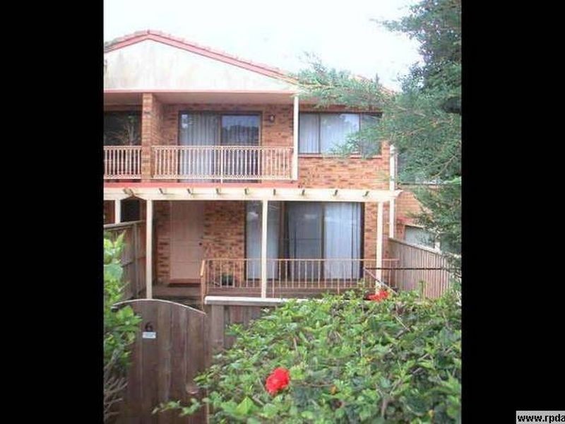 6/2 Forest Road, Warriewood NSW 2102