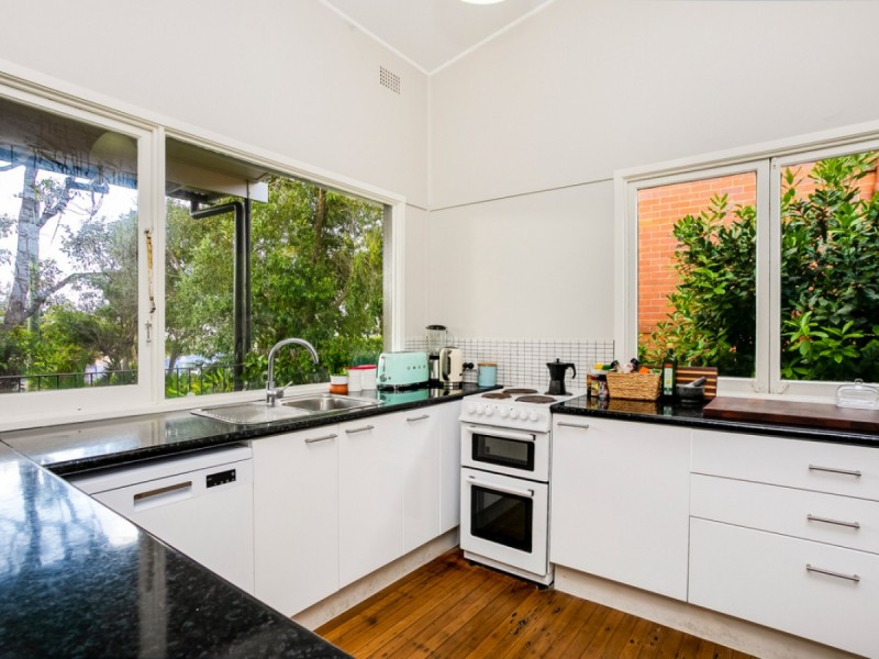 6 Coronation Street, Mona Vale NSW 2103