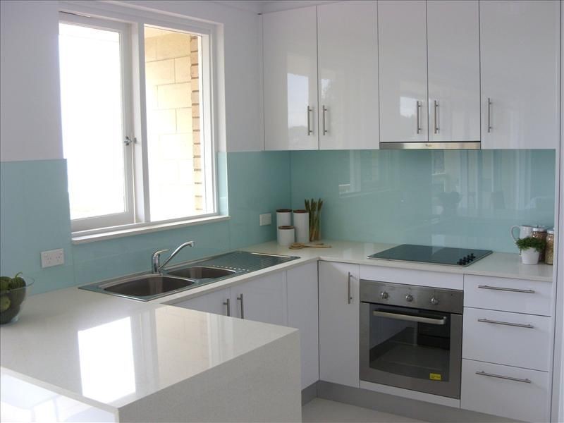 18 Surfview Road, Mona Vale NSW 2103