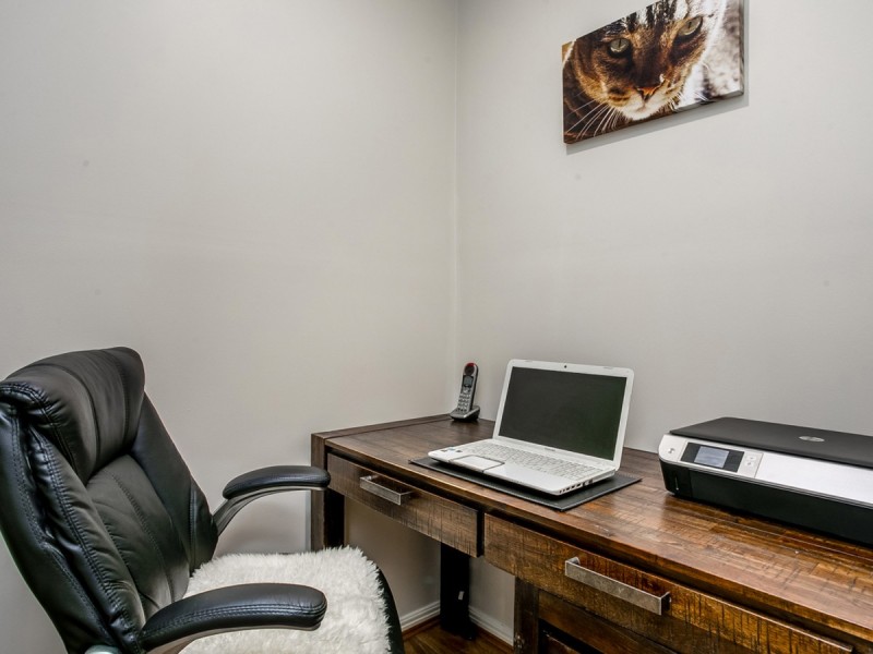 1/3 Fantail Avenue, Warriewood NSW 2102