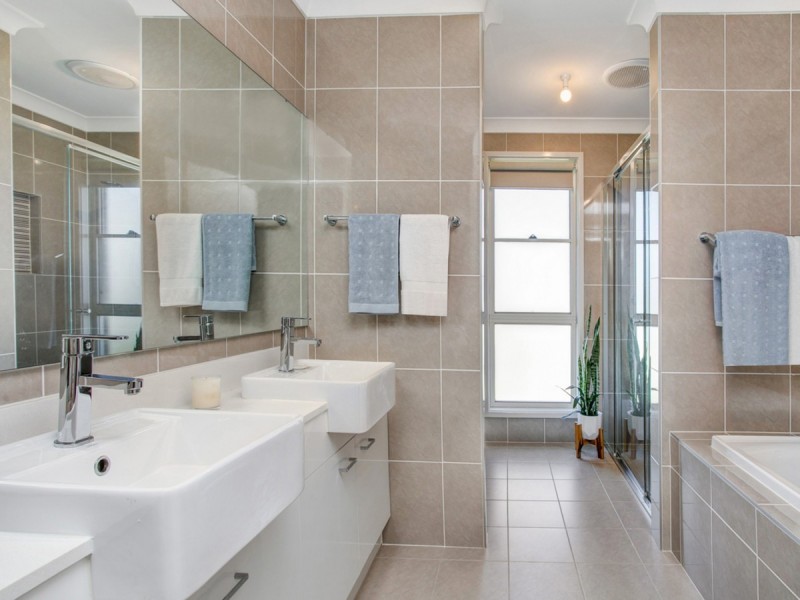 9A Hill Street, Warriewood NSW 2102