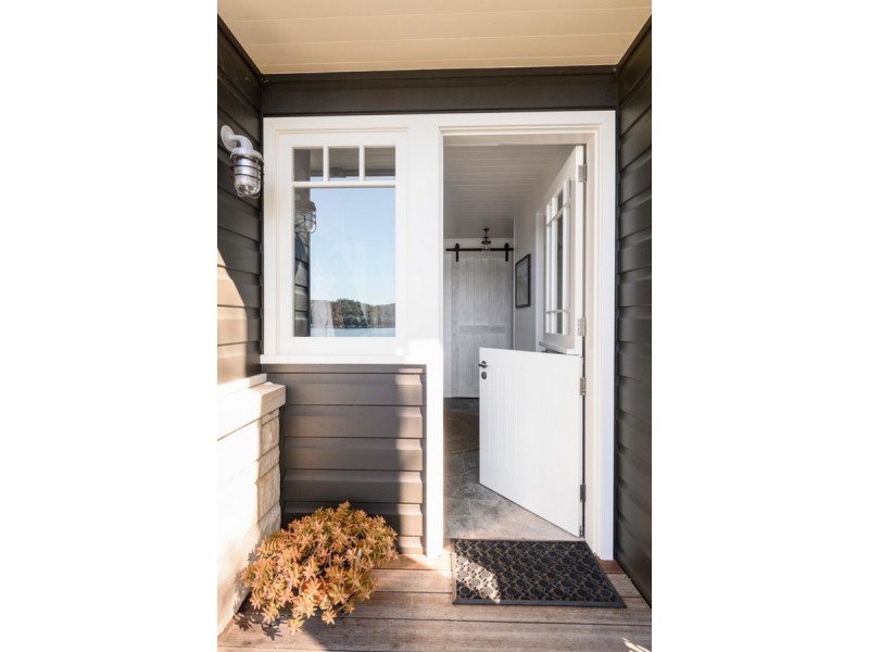 35 Florence Terrace, Scotland Island NSW 2105