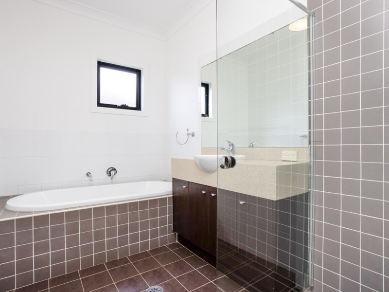 13 Fern Circuit, Warriewood NSW 2102