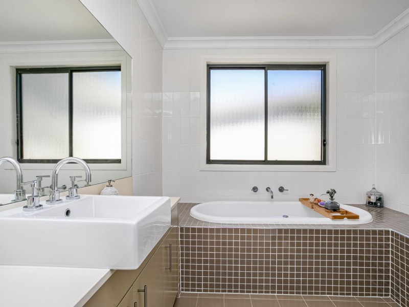 3 Noolinga Road, Bayview NSW 2104