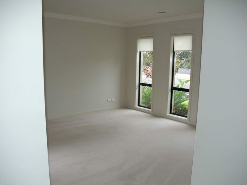 41 Kingfisher Way, Warriewood NSW 2102