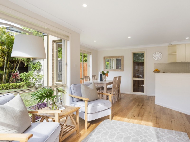 43 Valley View Circuit, Warriewood NSW 2102