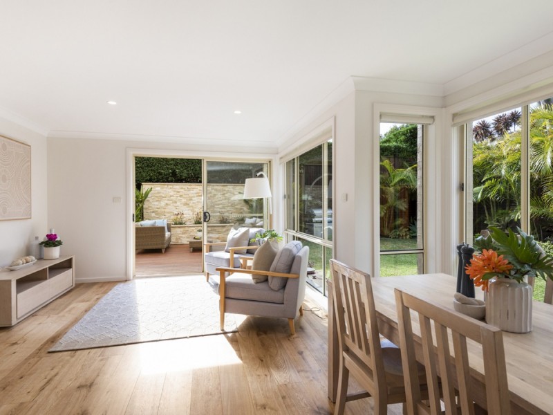 43 Valley View Circuit, Warriewood NSW 2102