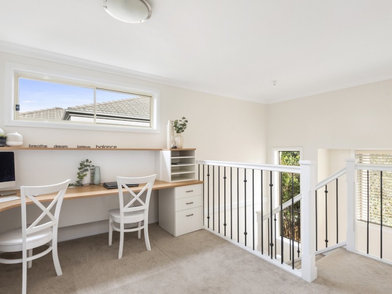 43 Valley View Circuit, Warriewood NSW 2102