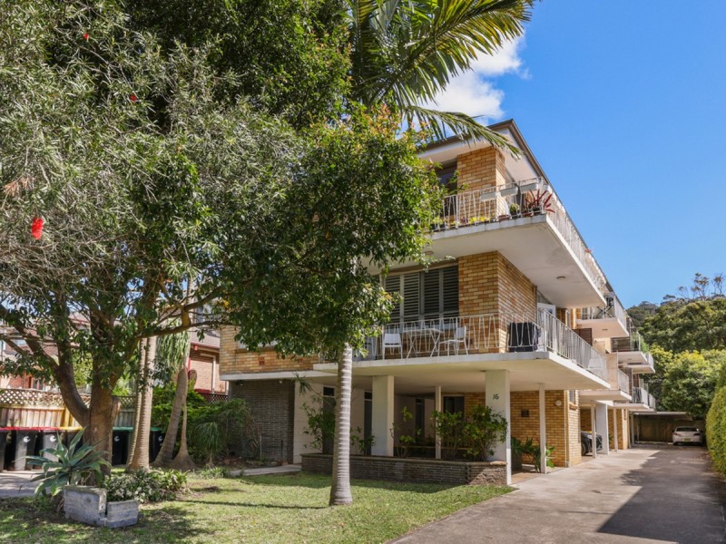 2/16 Foamcrest Avenue, Newport NSW 2106