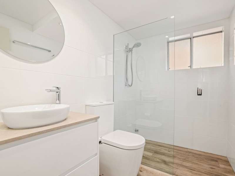 2/16 Foamcrest Avenue, Newport NSW 2106