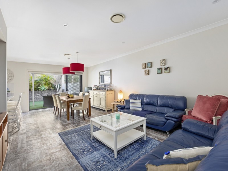 8/13-19 Angophora Circuit, Warriewood NSW 2102