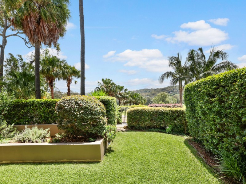 210/102 Darley Street West, Mona Vale NSW 2103