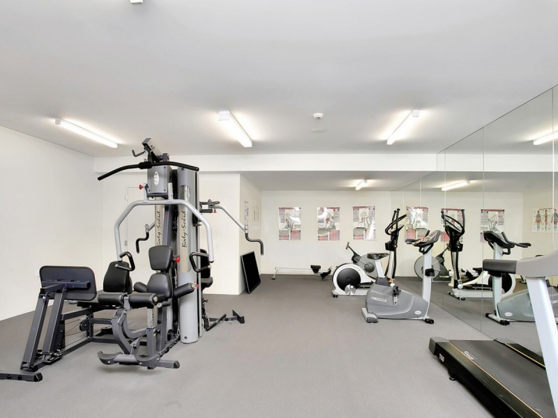 210/102 Darley Street West, Mona Vale NSW 2103
